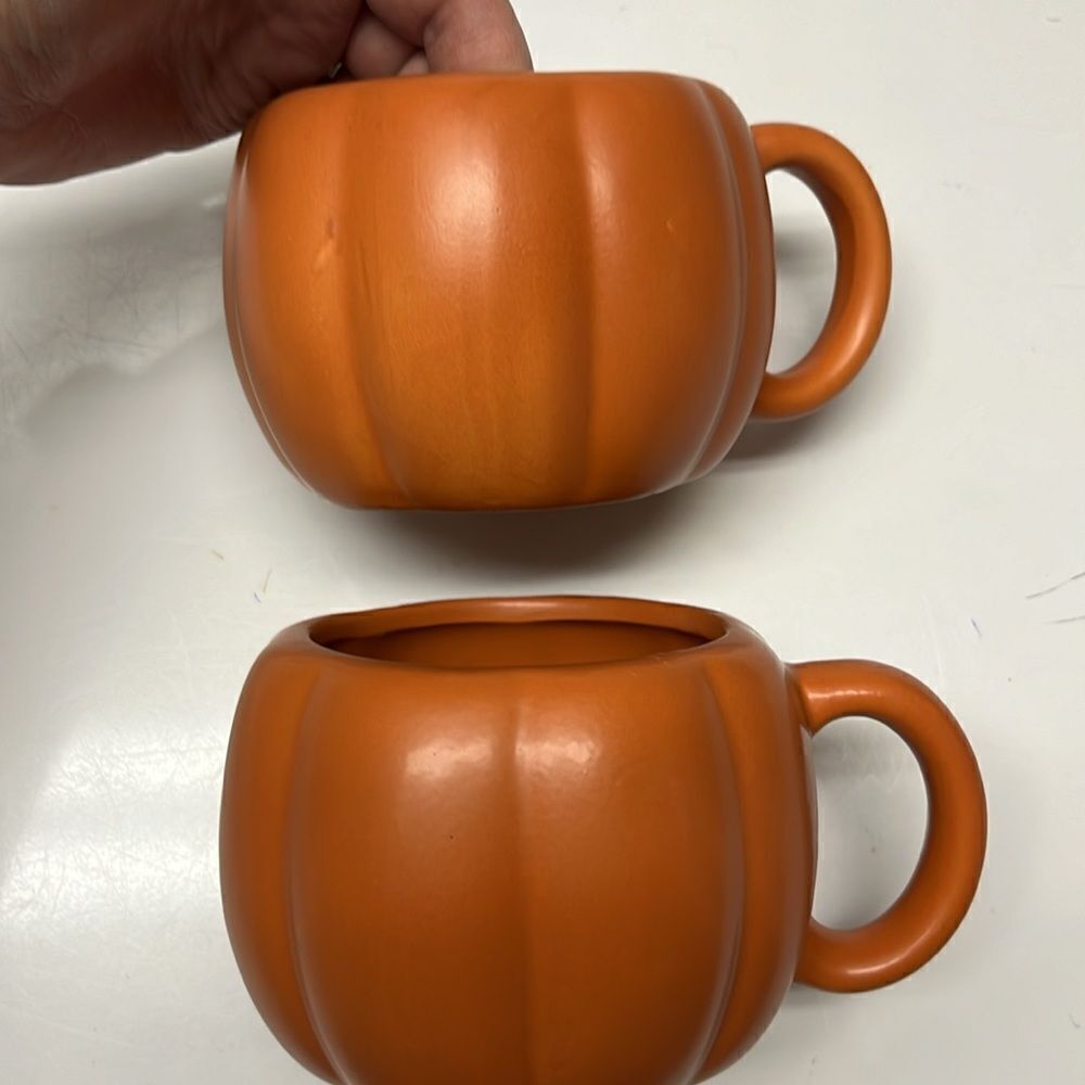 Ceramic Orange Pumpkin Mugs Fall Seasonal Autumn Thanksgiving Set of Two